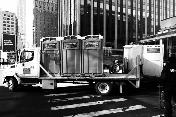 Best Portable restroom trailer rental  in Austin, AR